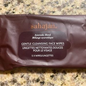 Sahajan Gentle Cleansing 5 Count Face Wipes
6 - Pack